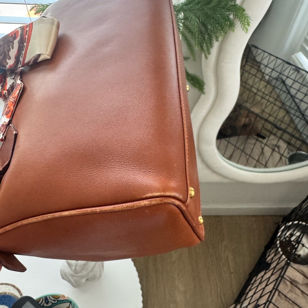 Gucci Authentic Vintage Bamboo Handle Bag - Brown Leather with COA - Picture 15 of 17